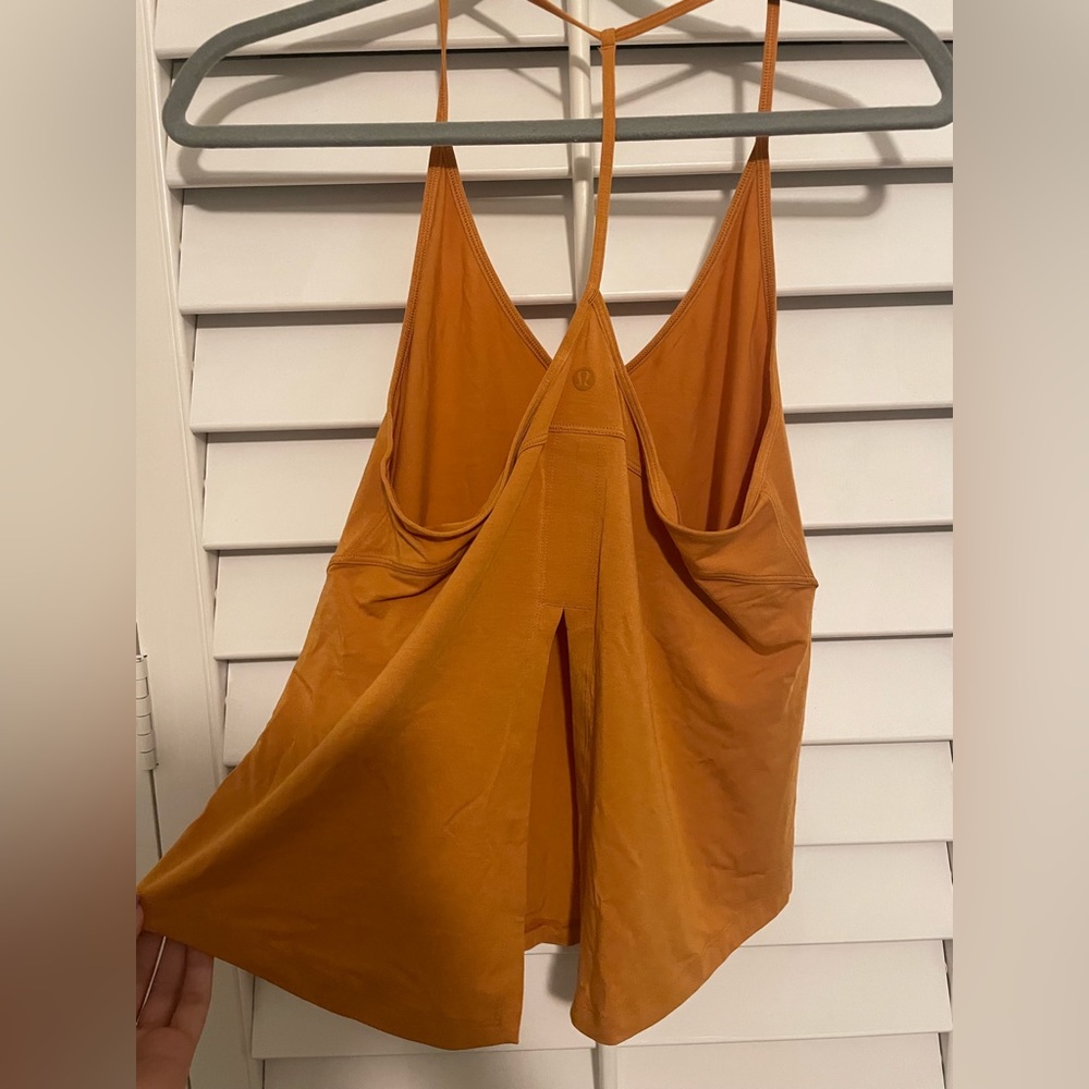 NWT Lululemon tank